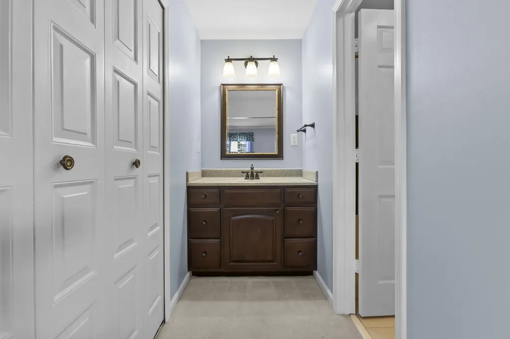 839 Springhill Lane Frankfort KY 40601