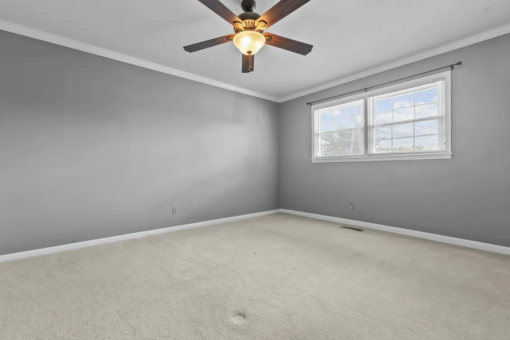 839 Springhill Lane Frankfort KY 40601