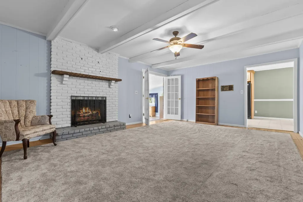 839 Springhill Lane Frankfort KY 40601