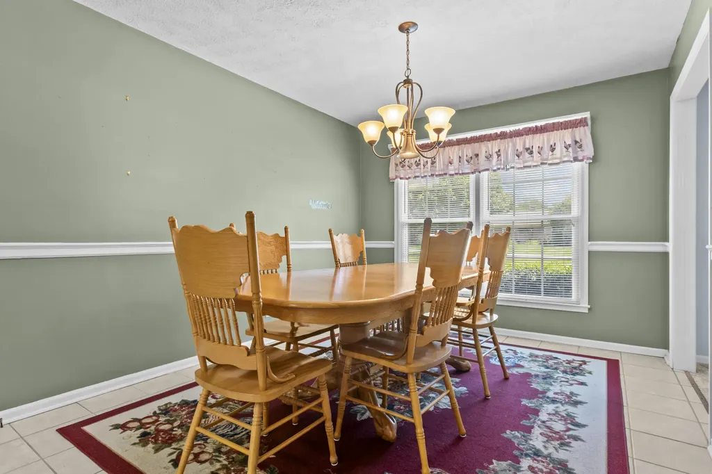 839 Springhill Lane Frankfort KY 40601
