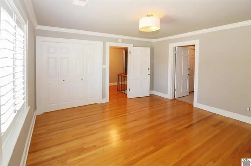 715 Woodland Drive Paducah KY 42001