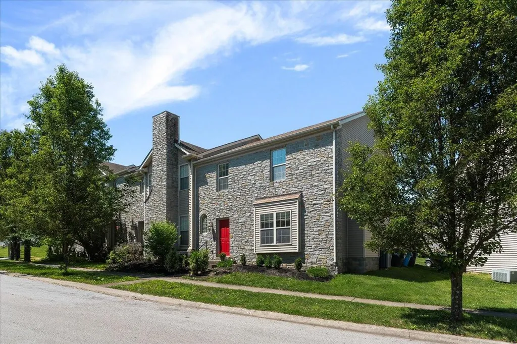 3141 Roundway Down Lane Lexington KY 40509