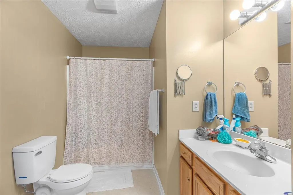 3141 Roundway Down Lane Lexington KY 40509