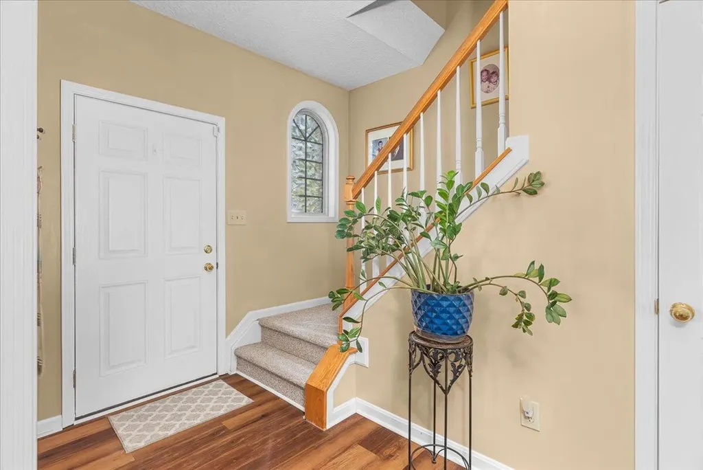 3141 Roundway Down Lane Lexington KY 40509