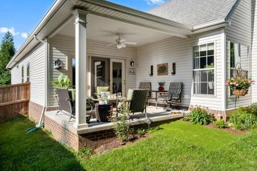 143 Ferguson Lane Georgetown KY 40324