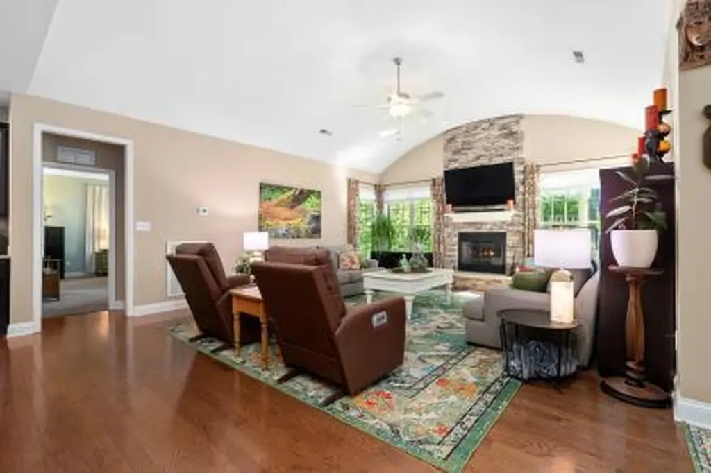 143 Ferguson Lane Georgetown KY 40324