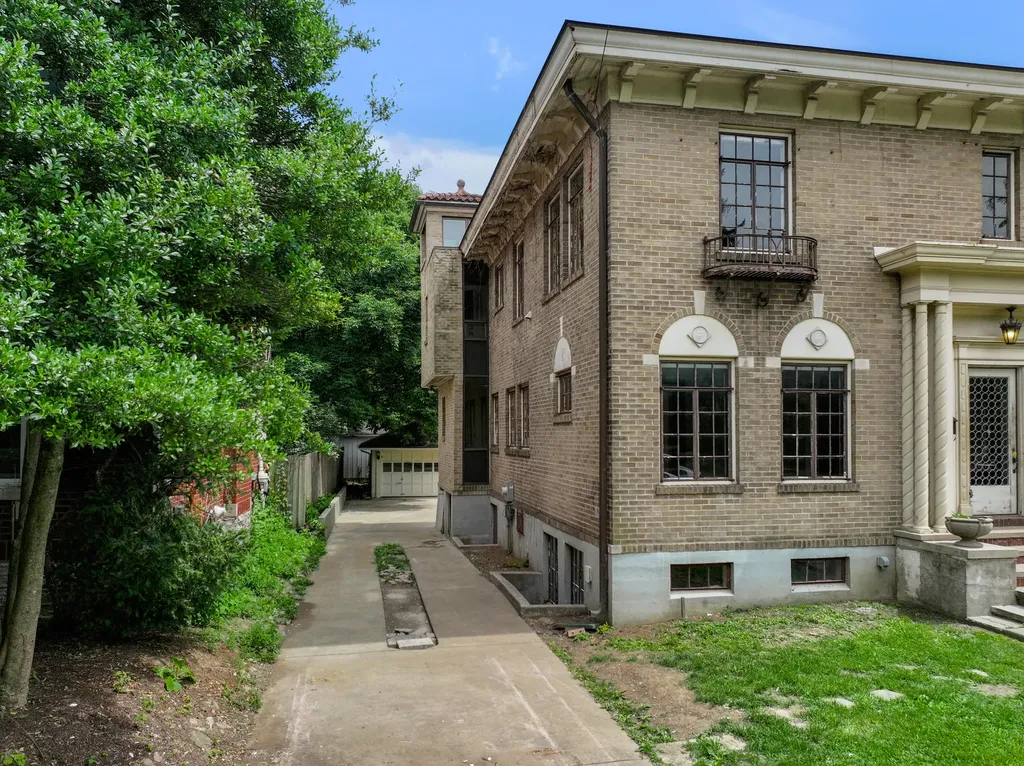 204 S Hanover Avenue Lexington KY 40502