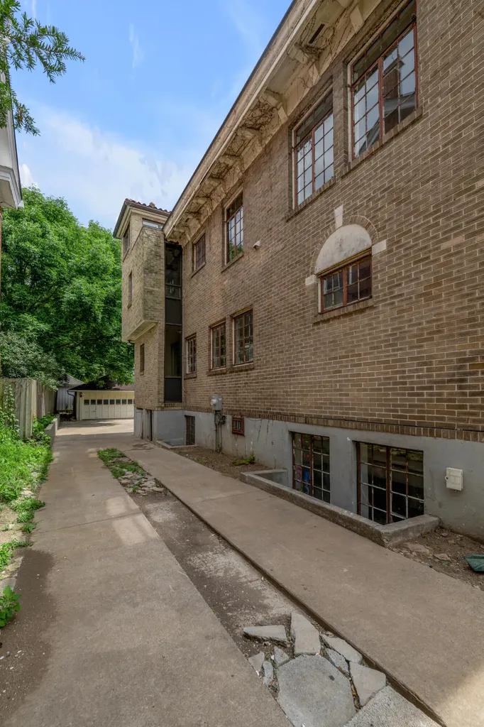 204 S Hanover Avenue Lexington KY 40502