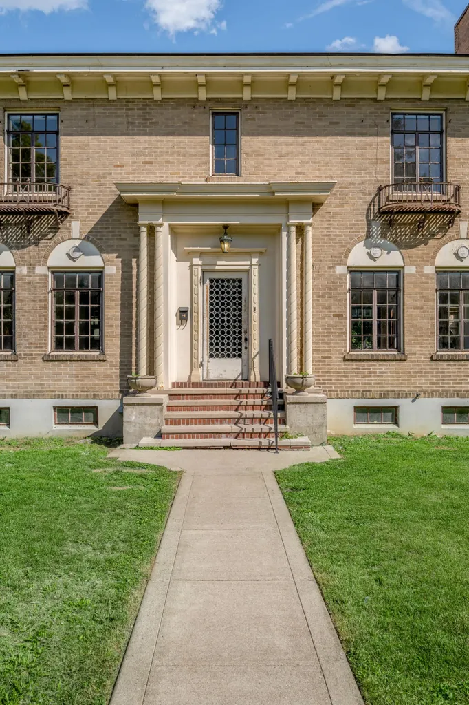 204 S Hanover Avenue Lexington KY 40502