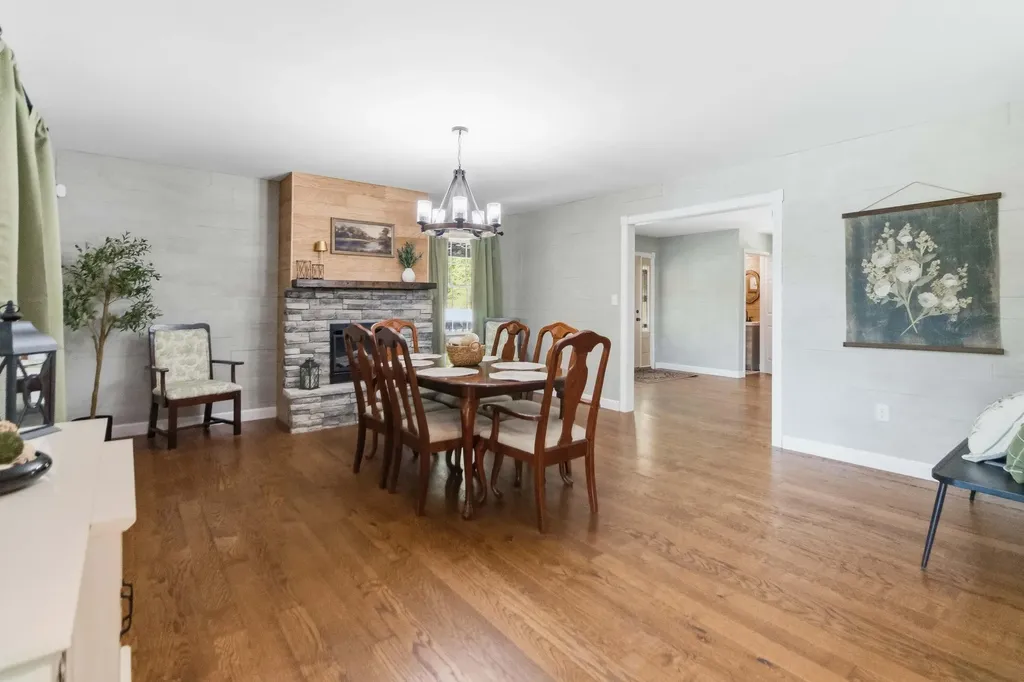 1464 Hawk Ridge Road London KY 40741