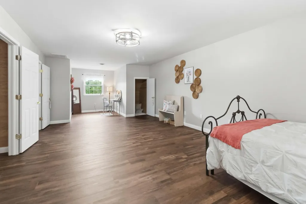 1464 Hawk Ridge Road London KY 40741