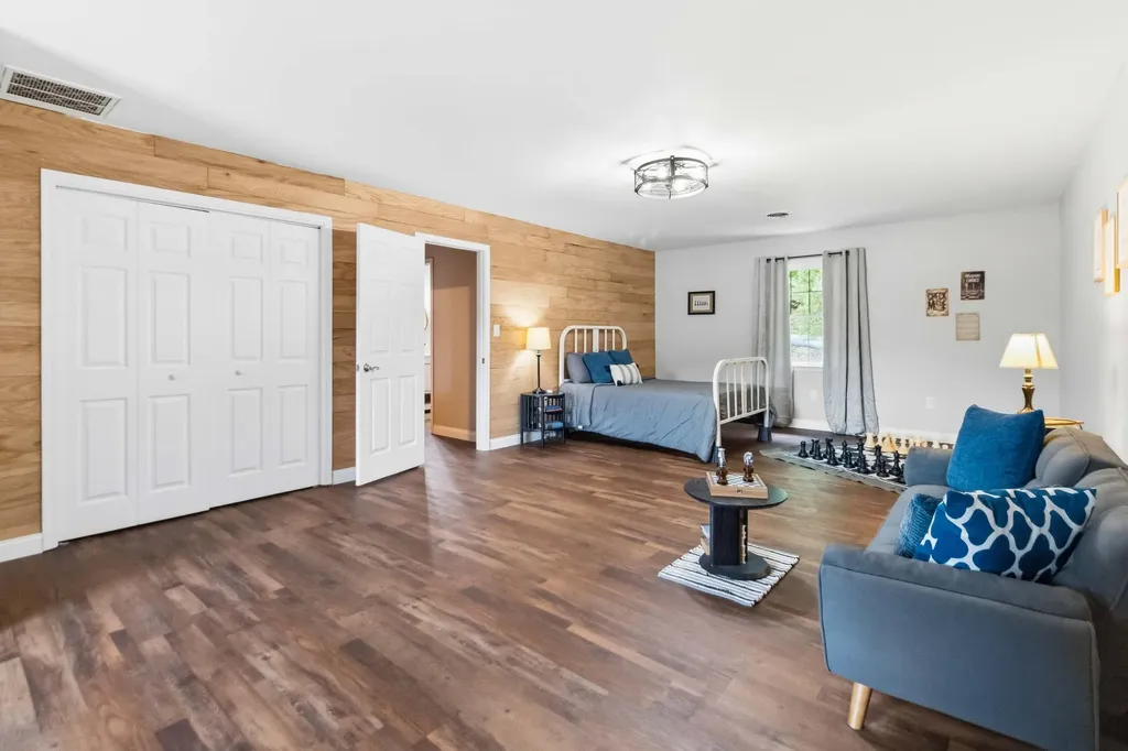 1464 Hawk Ridge Road London KY 40741