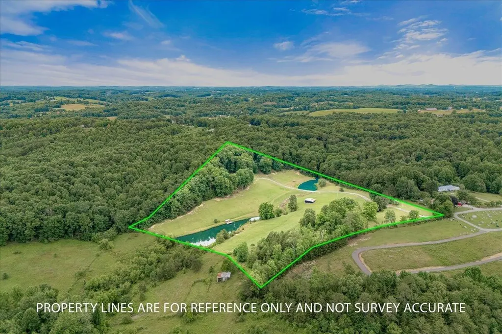 272 Locust Grove Cemetery Road London KY 40744