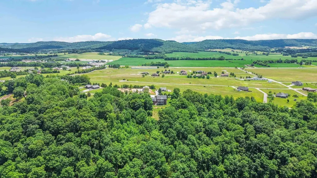 510 Green Hill Estates Road Monticello KY 42633