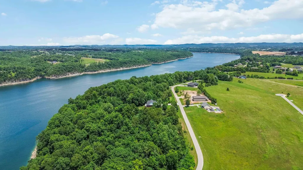 510 Green Hill Estates Road Monticello KY 42633