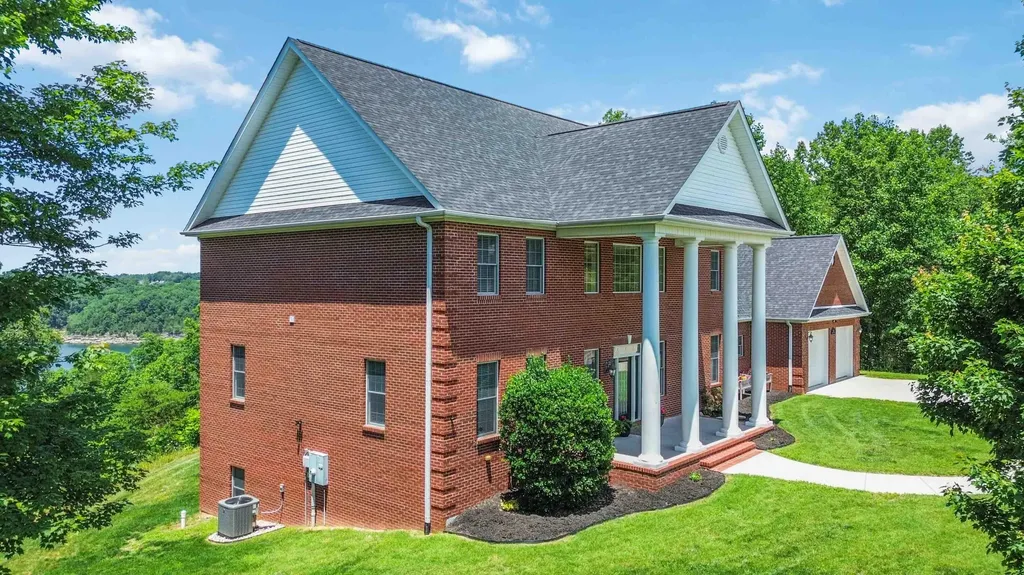510 Green Hill Estates Road Monticello KY 42633
