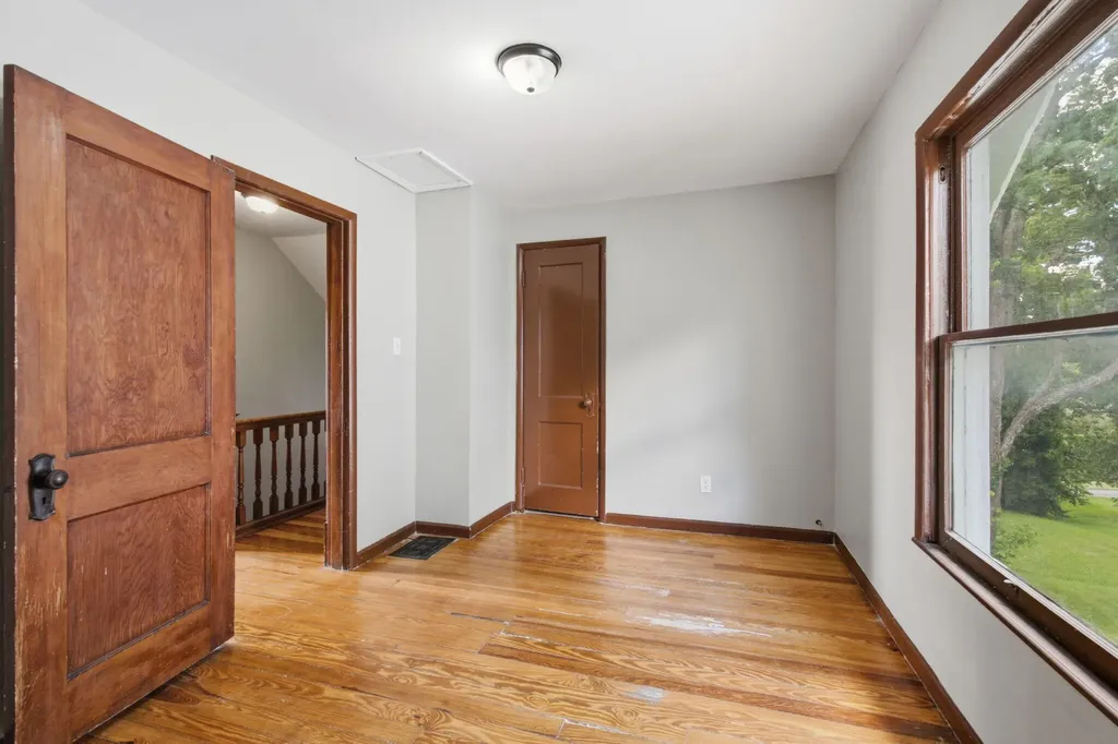 106 Battle Grove Avenue Cynthiana KY 41031