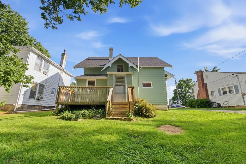 106 Battle Grove Avenue Cynthiana KY 41031