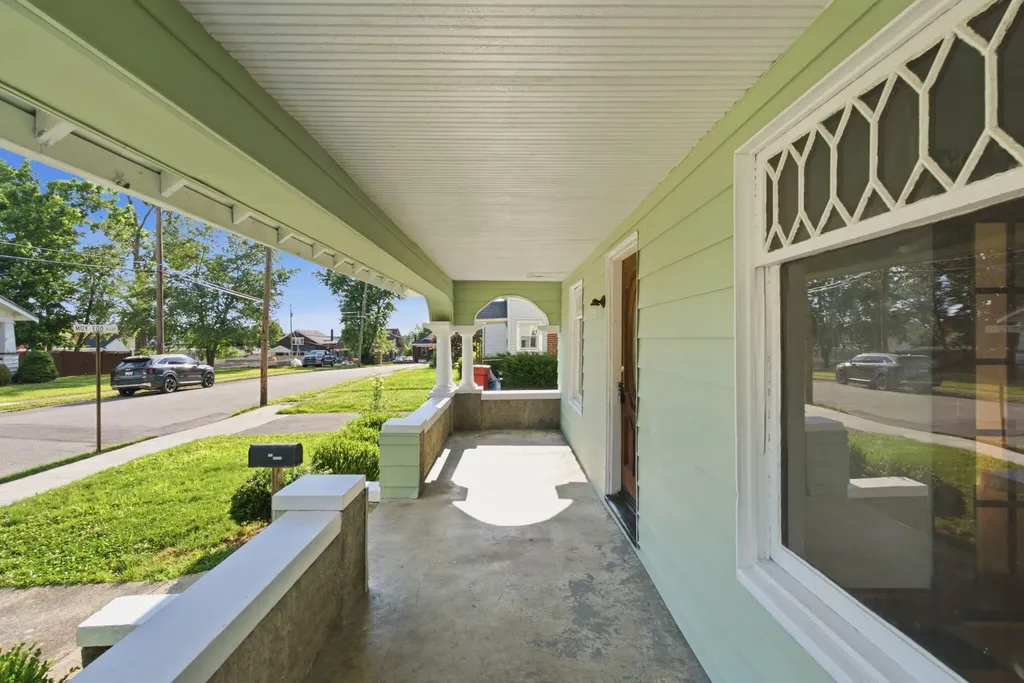 106 Battle Grove Avenue Cynthiana KY 41031