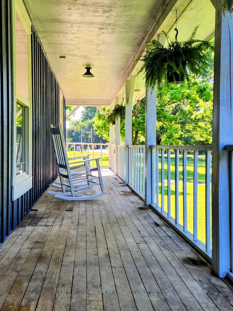 595 Frames Branch Road Clay City KY 40312