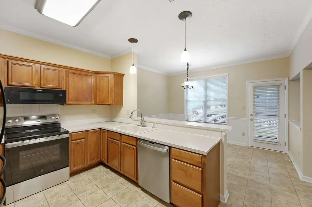 257 Shoreside Drive Lexington KY 40515