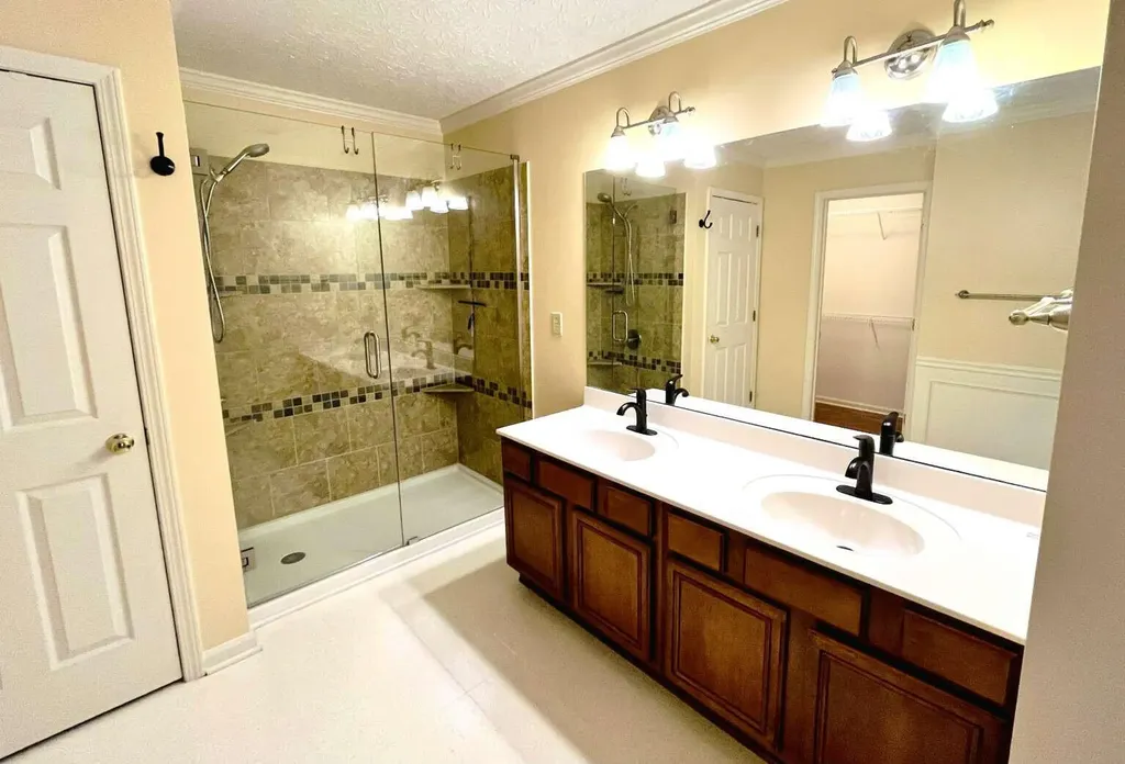 257 Shoreside Drive Lexington KY 40515