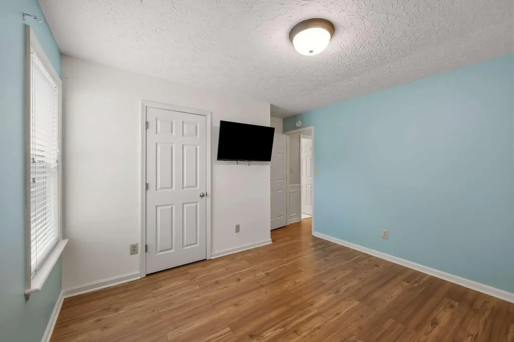 257 Shoreside Drive Lexington KY 40515
