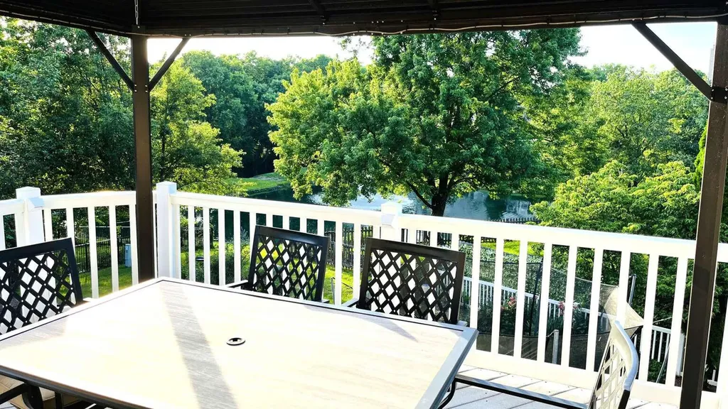 257 Shoreside Drive Lexington KY 40515