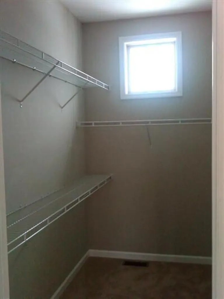 100 Mccowans Ferry Alley Versailles KY 40383