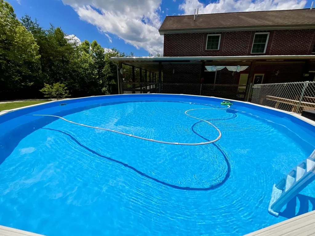67 Pine Mountain Road Campton KY 41301