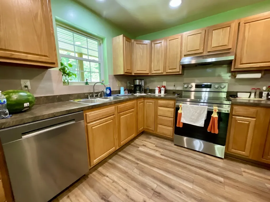 67 Pine Mountain Road Campton KY 41301
