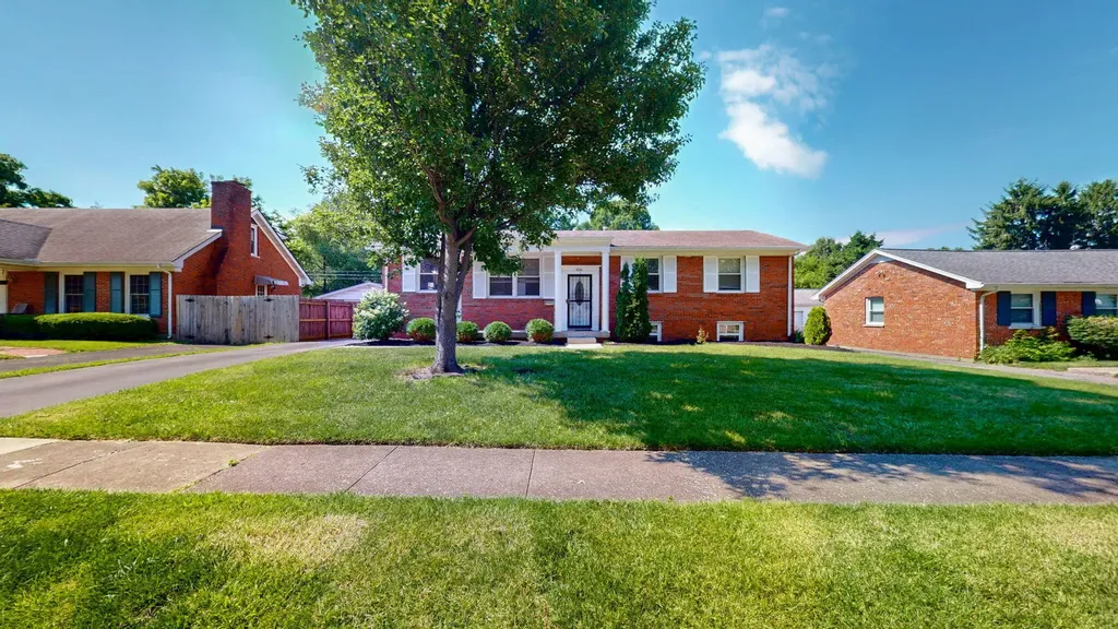 856 Pinkney Drive Lexington KY 40504