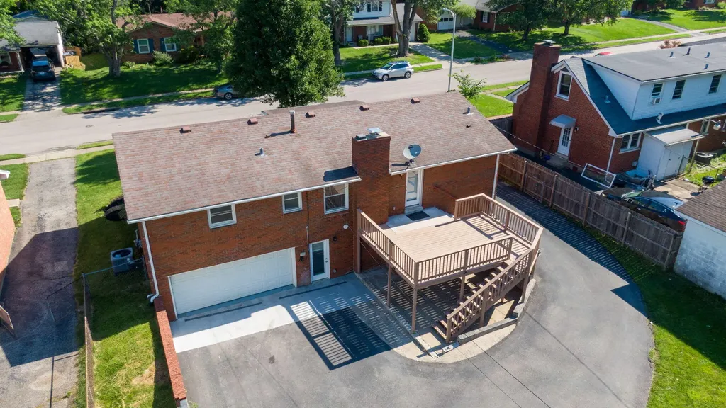 856 Pinkney Drive Lexington KY 40504