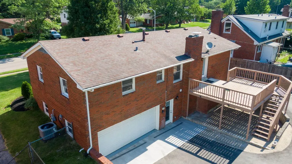856 Pinkney Drive Lexington KY 40504