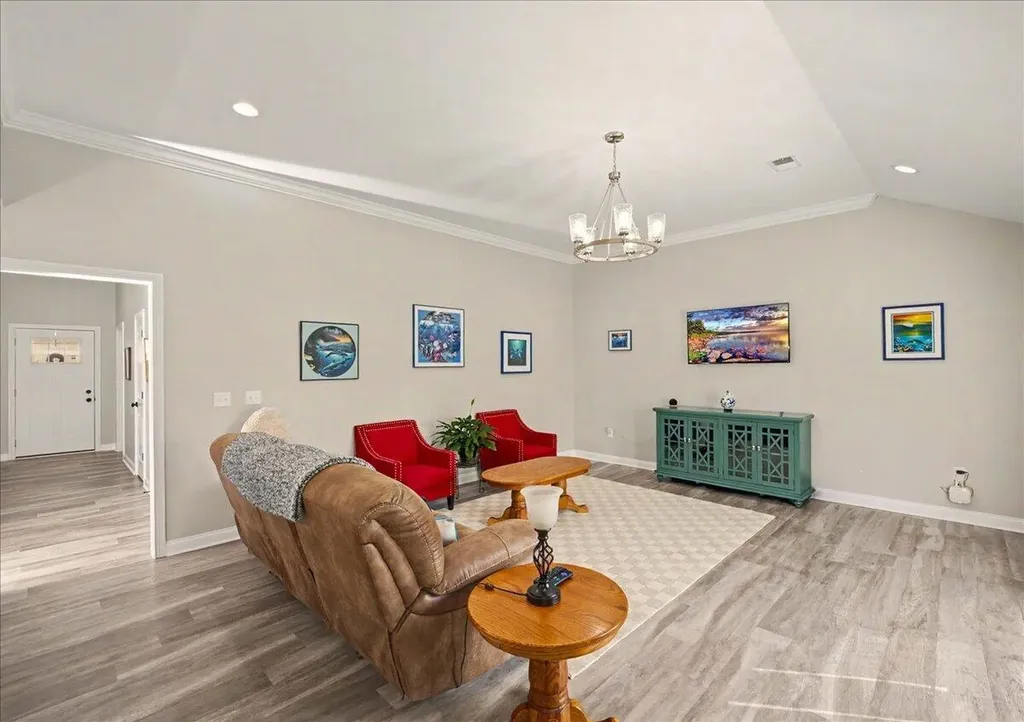 452 Middle Creek Way Berea KY 40403