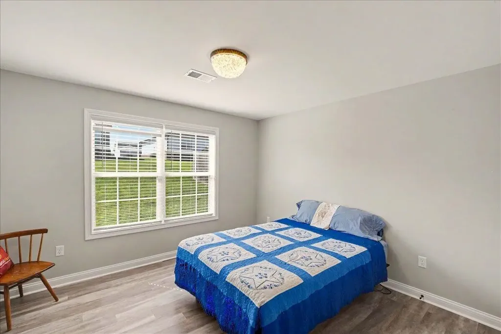 452 Middle Creek Way Berea KY 40403