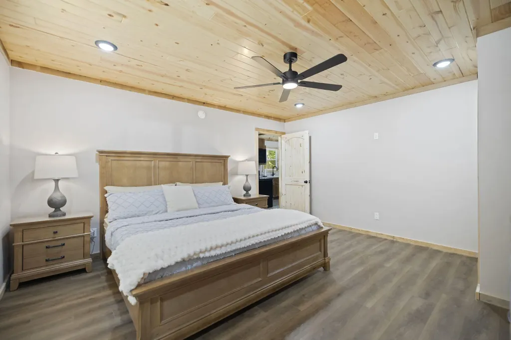 23 Joyful Springs Zoe KY 41397