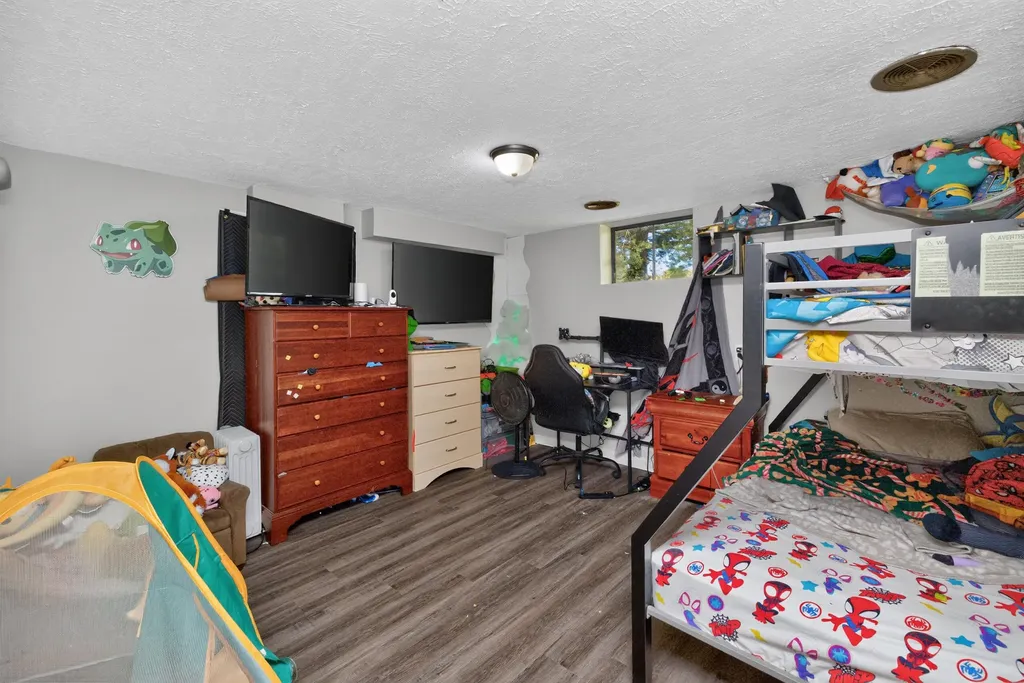 557 Belmont Street Harrodsburg KY 40330