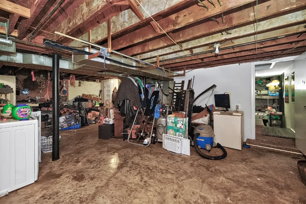 557 Belmont Street Harrodsburg KY 40330