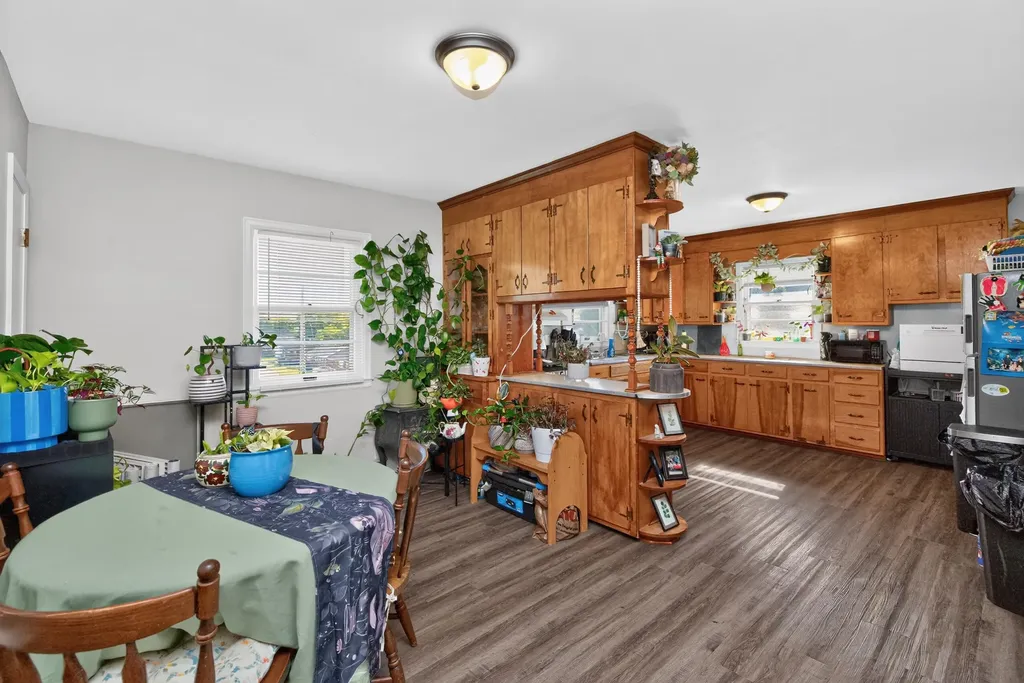 557 Belmont Street Harrodsburg KY 40330