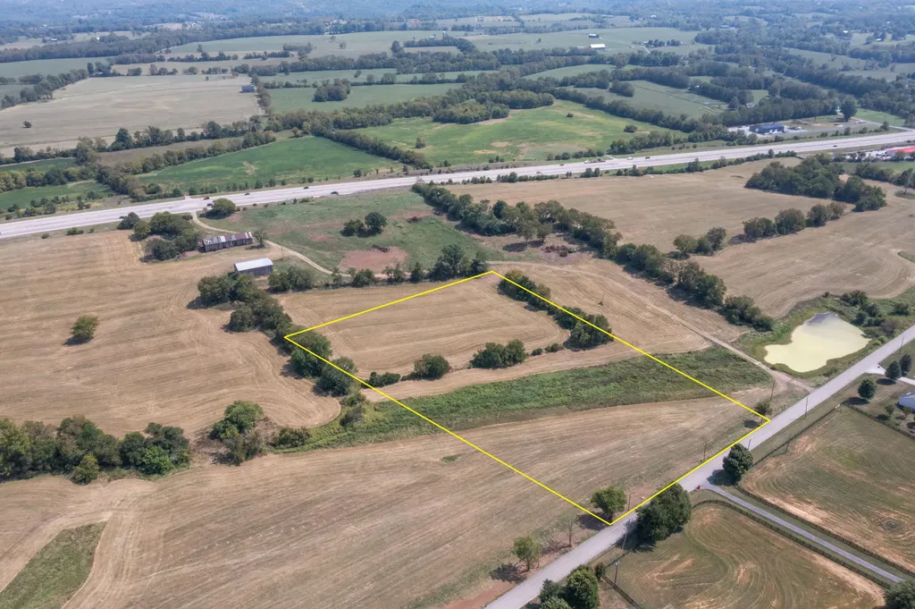 6 Danville Loop 1 Road Nicholasville KY 40356