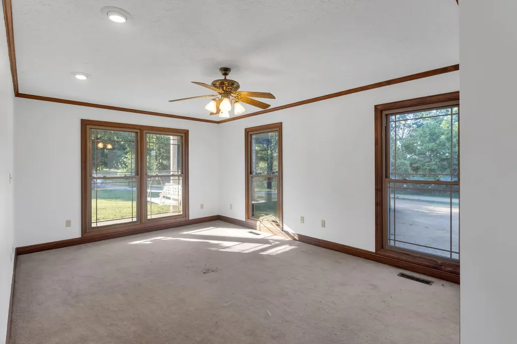 5005 Gracey Sinking Fork Road Gracey KY 42232