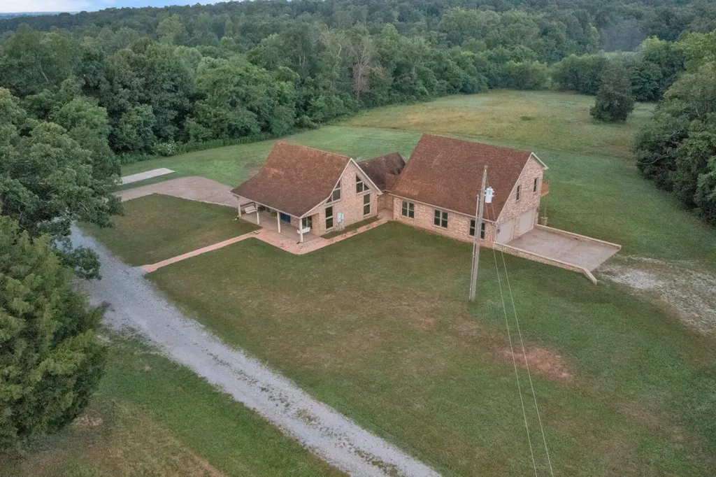 5005 Gracey Sinking Fork Road Gracey KY 42232