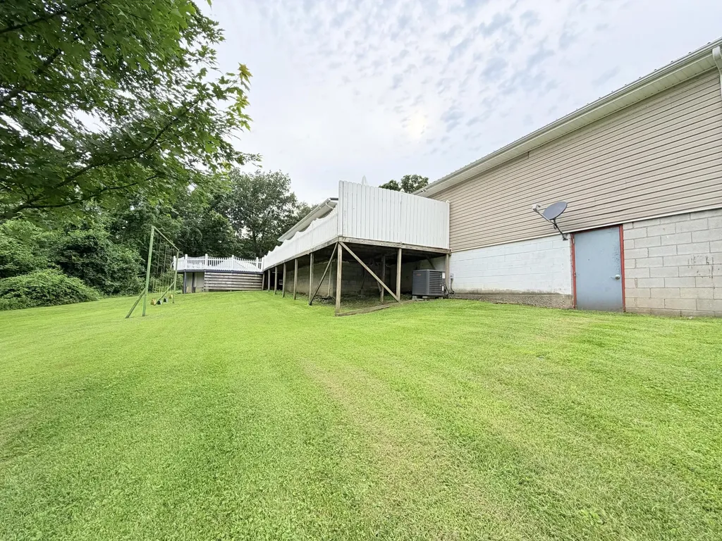 285 Paul Street Mt Vernon KY 40456