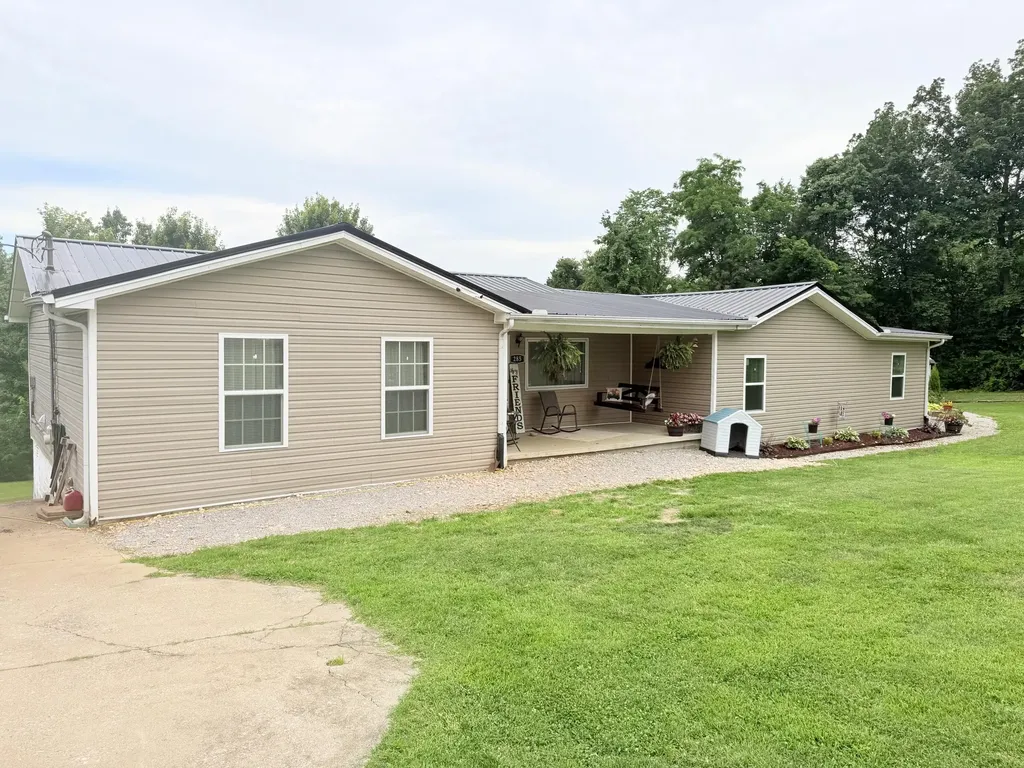 285 Paul Street Mt Vernon KY 40456