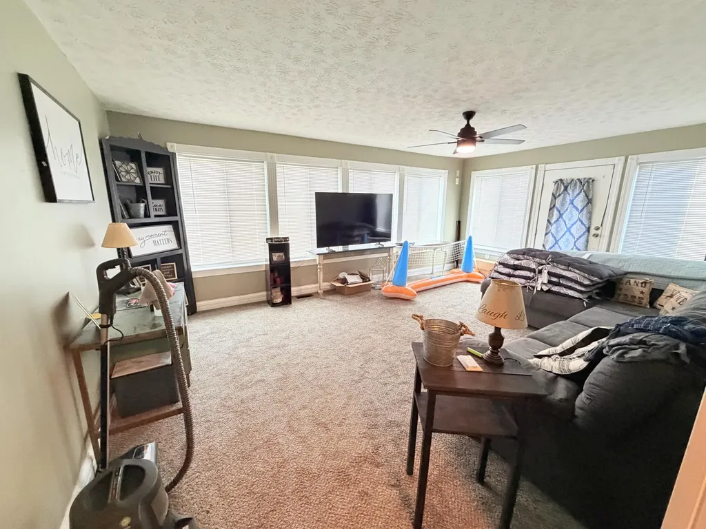 285 Paul Street Mt Vernon KY 40456