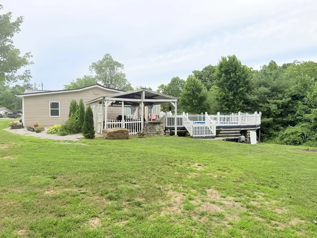 285 Paul Street Mt Vernon KY 40456