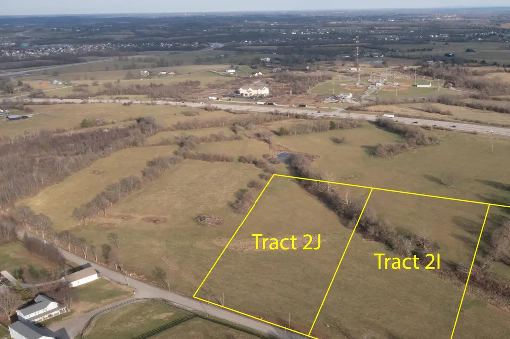 3 Danville Loop 1 Road Nicholasville KY 40356
