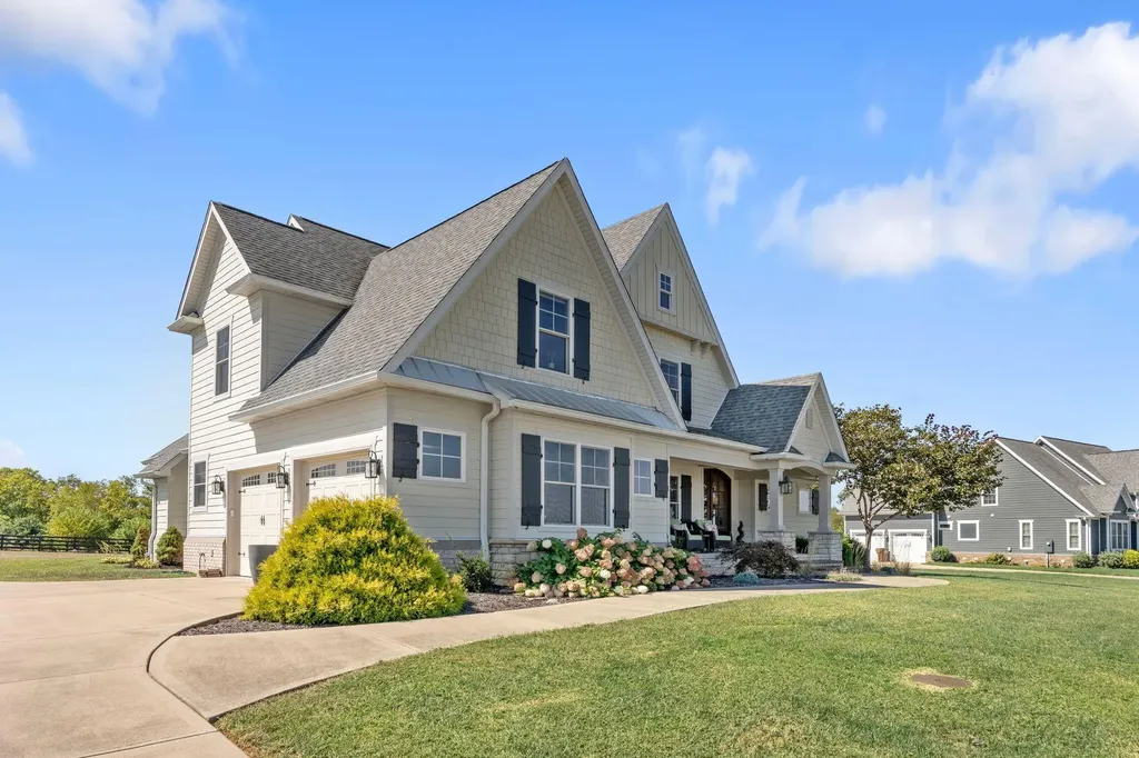 109 Mahin Trail Versailles KY 40383