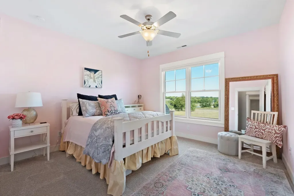 109 Mahin Trail Versailles KY 40383